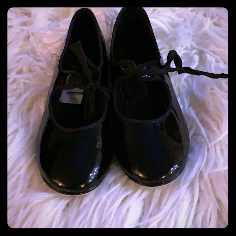 Girls tap shoes